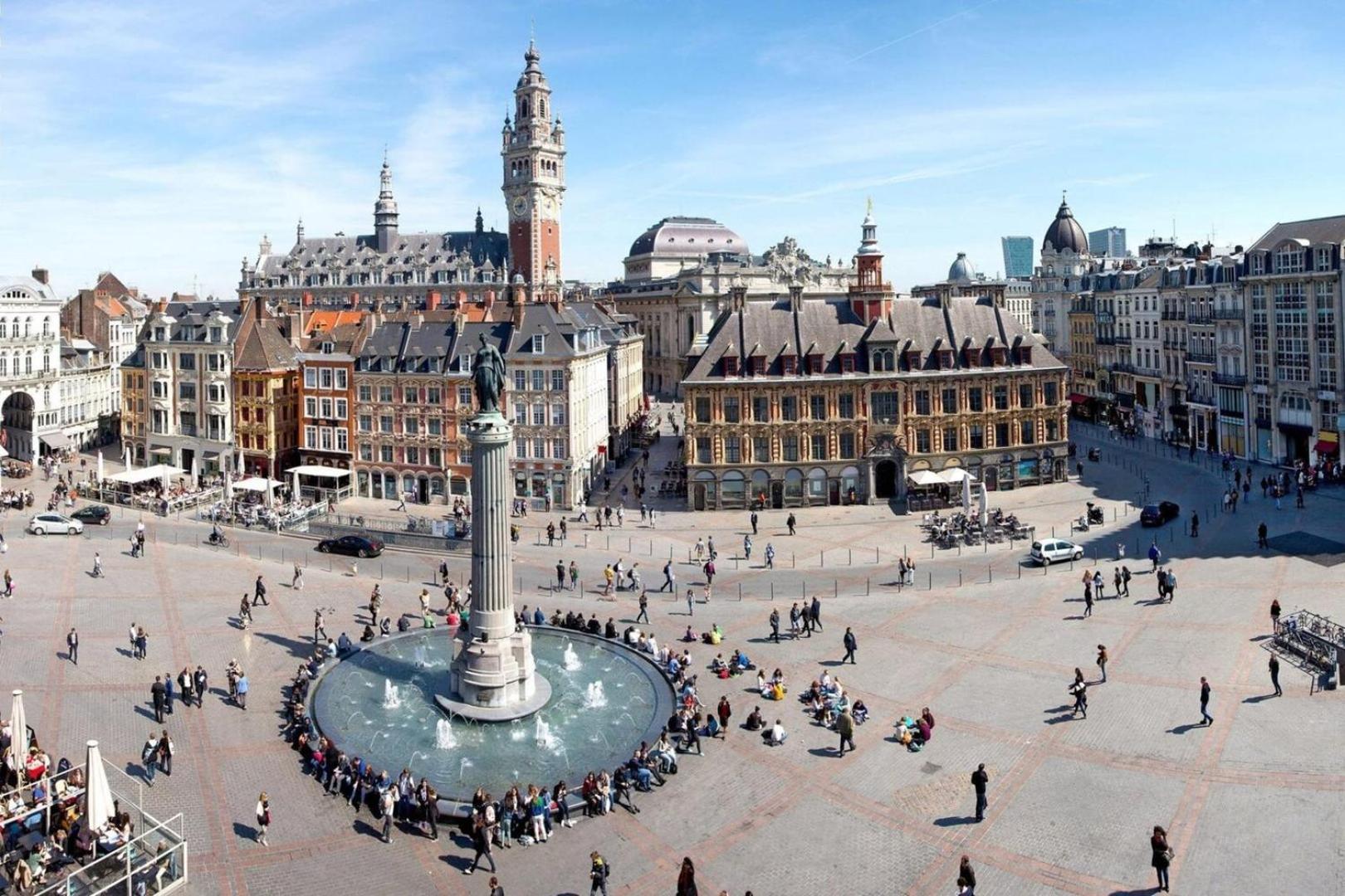 Superbe Appart. 2 Chambres En Plein Centre ! Lille Exteriör bild